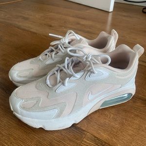 Nike Air Max 200
